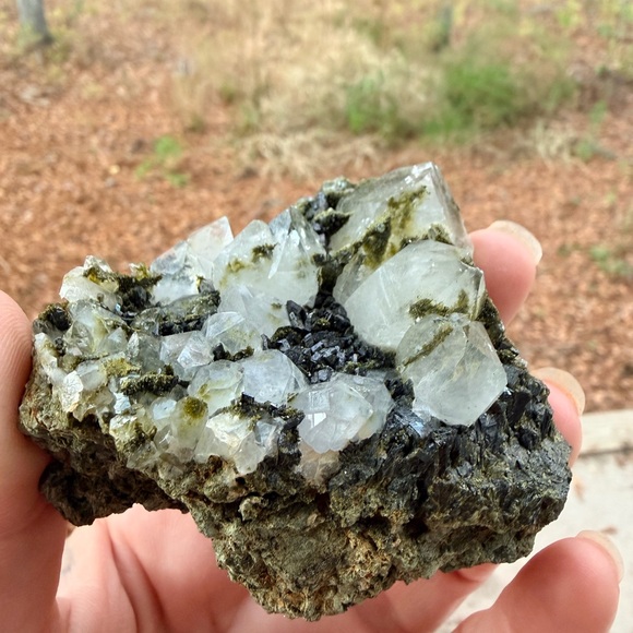 High-Quality Epidote on Quartz – Turkey | Rare Crystal Cluster | Collector - Picture 2 of 13